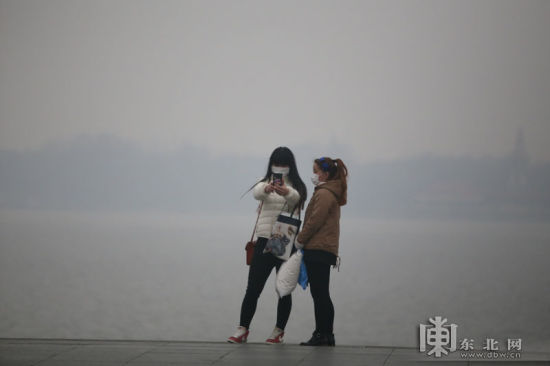 哈爾濱霧霾。資料圖 哈爾濱霧霾,。資料圖
